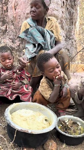 The daily life and diet of the Hazarbi tribe #africa