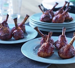 Chicken Drumsticks with BBQ Sauce | Official Weber® Website