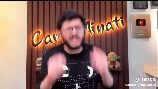 Old Legend Raistar vs Grandmaster Girl: Part 1