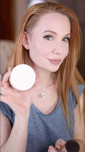 Over 50 Mature skin makeup that actually looks natural #maturemakeup #beautyover50 #iliapowder