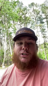 Out now: “Six Feet Apart” - a song about everything going on, what it has me missing, and things I’m looking forward to. Hope y’all can relate and reminds y’all there will be light after the dark. Click here to listen: http://lc.lnk.to/sfa | Luke Combs