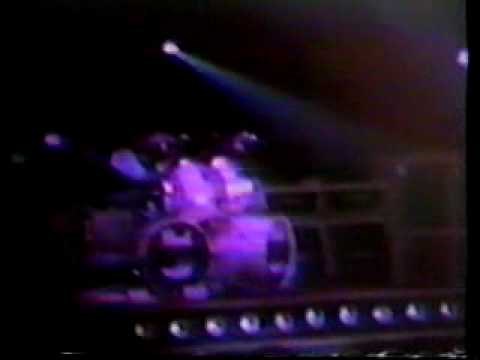 Cinderella - Long Cold Winter - Live in Oklahoma City 1989