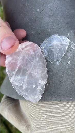 Will Quartz Make an Arrowhead? #crystals #knife #sculpture #survivalknife