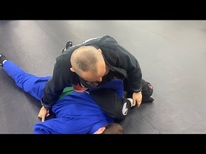 Omoplata Submission Technique Tutorial