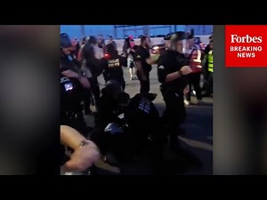 RAW VIDEO: Dallas, Texas Police Detain Anti-ICE Protesters During Demonstration