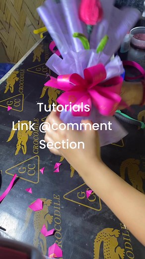 206K views · 1.6K reactions | Tutorials for tulips wrapping! Comment section | Wrapping tutorials | Facebook
