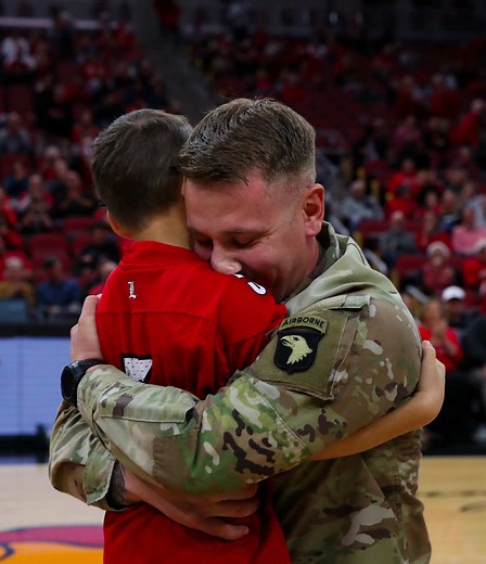 Sweet Homecoming Surprise for Returning Students