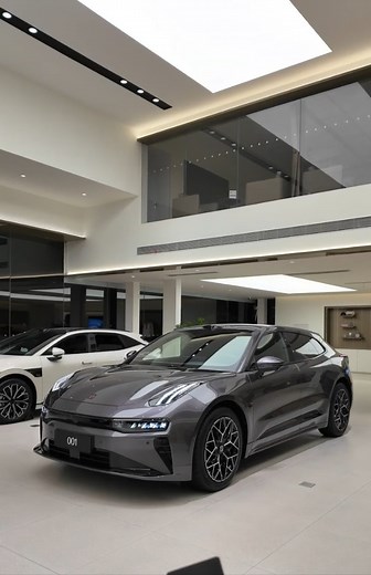 ZEEKR 001 (2026) – Luxury Meets Electric Power ⚡ Up to 750 km CLTC range, 800V fast charging (10–80% in ~12 min) 🏁 Dual/Quad Motor AWD | up to 930 kW | 0–100 km/h in ~3.3 s 🖥️ Smart cockpit with curved display & premium interior 🌍 Export-ready | Global specs | Immediate shipment available 📍 www.zhytauto.com 📧 zhyt.info@gmail.com 📞 WhatsApp: 86 136 7888 9257 | China ZHYT Auto Export Co., Ltd