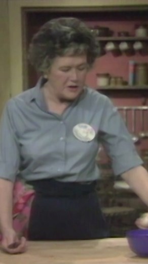36K views · 1.3K reactions | Julia Child show us how to peel and cook turnips #juliachild #vegetables #turnips | Julia Child | Facebook