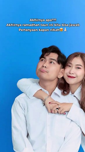 Ide Foto Background Biru untuk Pas Foto