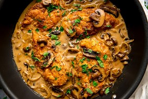 Creamy Chicken Marsala with Mushrooms (Ready in 30 Minutes!)