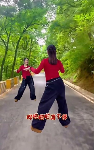 Easy Dance Moves for Beginners: Get Started Today