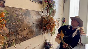 Remembering Country Music Hall of Famer Little Jimmy Dickens on his heavenly birthday today. 🎂🙏￼ (Grave tribute) #littlejimmydickens￼ https://youtu.be/xiw6I_nMM_U?si=OAFYjeP6r-TONoMn | Joseph’s rock ‘n’ roll adventures “YouTube”