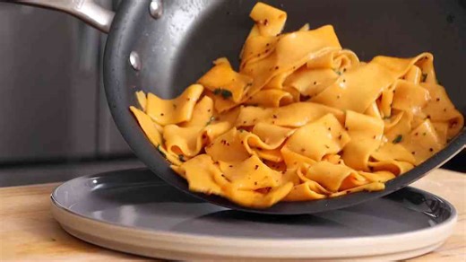 Stop cooking pasta the usual way because there is a much better way to cook it
