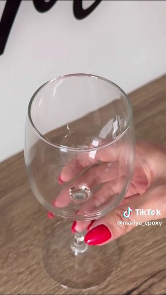 Unique Resin Table Ideas for DIY Enthusiasts