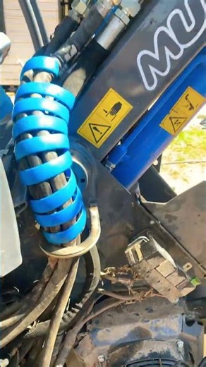 Hydraulic hose problems #ihavethisthingwithplants