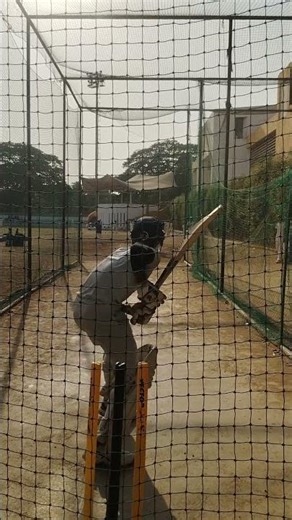 Net Practice with Right Hand Batsman 🏏 | Clean Batting Skills #trending #cricket #cricketlover #ipl