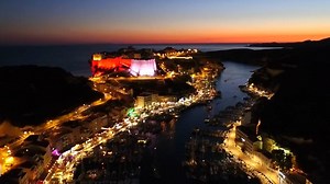 Le port de Bonifacio riche de son histoire et fier de sa modernité | Bonifacio Tourisme