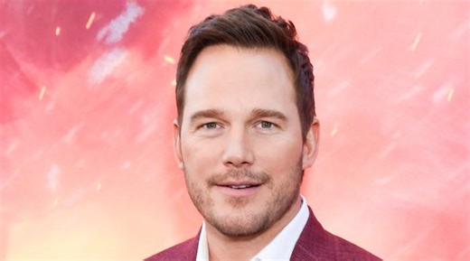 Chris Pratt treats fans with sneak-peek into personal life