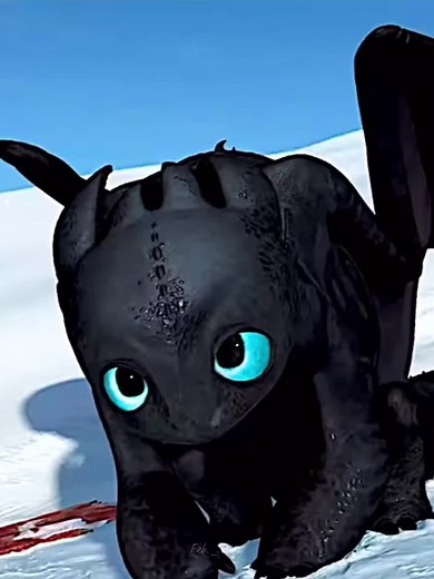 Toothless Blue Eyes - How to Train Your Dragon Edit