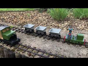 Operating 2 Loco Remote controlled locos from the same smartphone - www.locoremote.co.uk