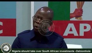 Good news! Good news! Good news! . STANDARD CHARTER BANK + STANBIC BANK are in hot soup! Even though some of our people have 'small' monies diaaa, dis SOUTH AFRICA own Banks must go back and tell dia people dat you don't mess with the GIANT OF AFRICA! . When we tell SOUTH AFRICANS sey dem don buy market, dem no understand! . We are who we are! We are NIGERIANS! We are GREEN-WHITE-GREEN . #SayNoToXenophobia⚠️❌⛔ | Yemmeybaba | Facebook