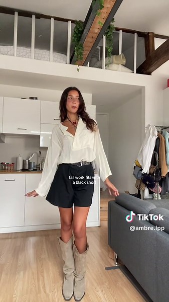 Lindsay's Search for Love: Fall Outfit Ideas & Fashion Inspiration