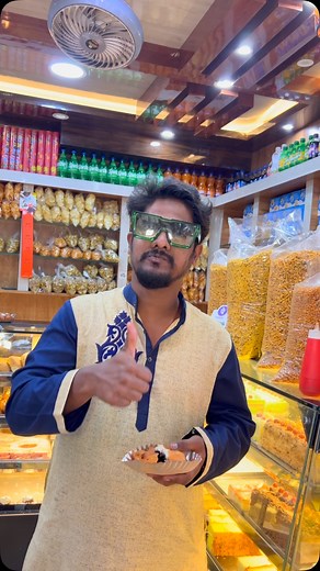 2.1K views · 685 reactions | CAKE UNIVERSE Shivajinagar Opposite to hbs hospital use google map for location contact:7899561326 Offer valid till 12/6/2025 For bulk Oder contact them visit soon with ur friend and family taste also good #bakrid #bakery #baker #bangalore #azamjasba | Syed Azam | Facebook