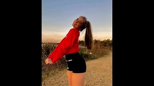 Addison Rae Try not to CUM challenge metronome