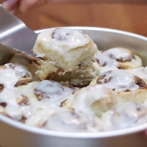 RECIPE: https://www.inthekitchenwithmatt.com/quick-cinnamon-rolls-without-yeast Here is the homemade cinnamon rolls recipe in case you didn't see the recipe YouTube video link. #cinnamonrolls #baking #noyeast #noeggs | In The Kitchen With Matt