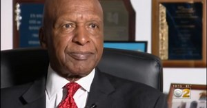 Illinois Secretary of State Jesse White tests positive for COVID-19