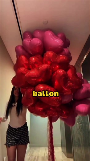 Astuces que j'aurais aimé connaitre plus tôt! Ici je présente comment réparer Un Ballon percé #astuces #momoftiktok #stvalentin #balloonhacks #balloons @actionfrance