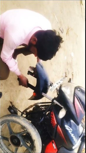 glamour bike ke socker repears, glamour bike ke socker fiting kaise kiya jata hai,