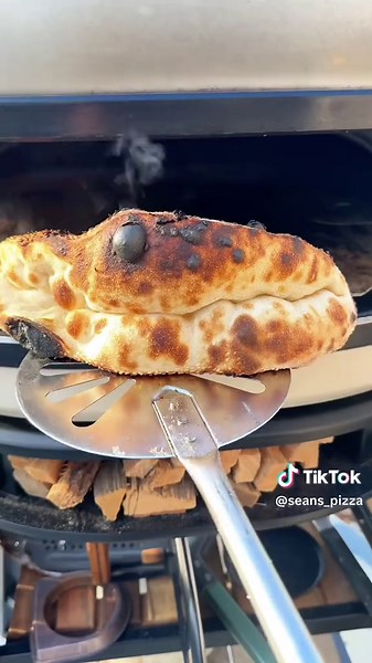 Sweet Garlic Chili Chicken Pizza Sandwich Recipe