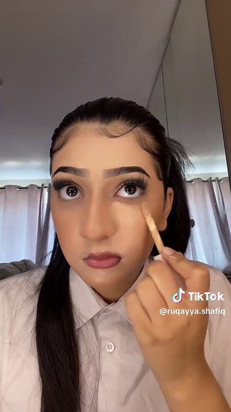 Rihanna Inspired Makeup Tutorial: Step-by-Step Guide