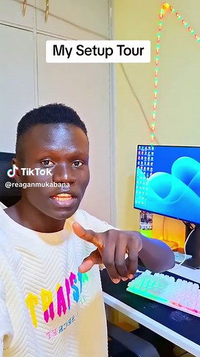 2024 Desk Setup Tour! 💡 Check out my tech workspace 💻✨ #jrmhd #setup #setupgaming #tech #techtok #fyppppppppppppppppppppppp