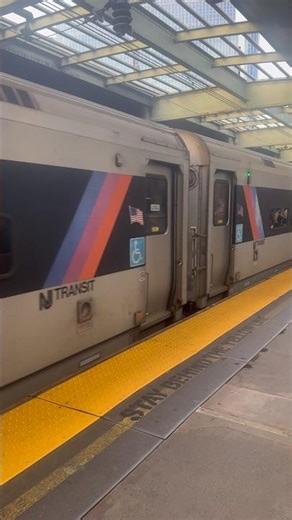 NJTransit NEC Train #3867 Departs Penn STNS Trailing ALP46 4637 #njtransit #rail ￼