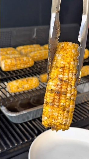 The Easiest Grilled Corn on the Cob you’ll ever make — buttery, smoky, and full of flavor!