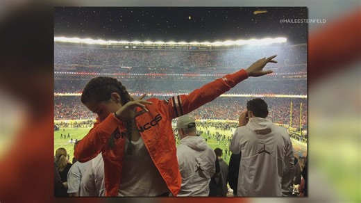 A 2016 tweet has surfaced of Steinfeld looking very much like a Denver fan: https://www.9news.com/article/sports/nfl/denver-broncos/hailee-steinfeld-cheer-broncos-bills-josh-allen/73-55c7bafe-e16c-4afb-9159-e24a9bc0890a | 9NEWS (KUSA)