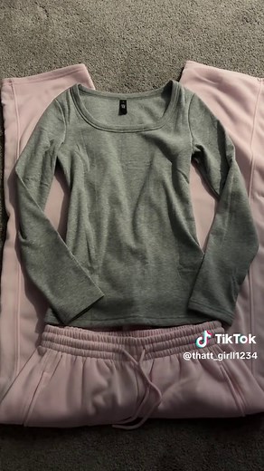 5 basic fits with light pink sweatpants #fyp #foryoupage #sweatpants #outfit #fashion