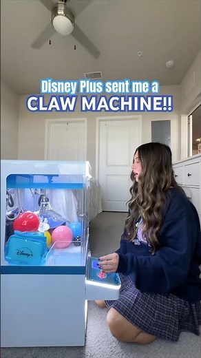 unboxing a CLAW MACHINE from Disney Plus!!! 🕹️✨💙 #disneyplus #insideout2