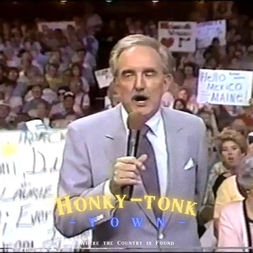 Dwight Yoakam and Buck Owens - Streets of Bakersfield (live) 🤠 Honky Tonk Town 🍻 🎻 Where the Country is Found 🪕 More at: https://www.youtube.com/channel/UClQ06HYCRmXjdaP8hv5sxxg?sub_confirmation=1 | Honkytonktown