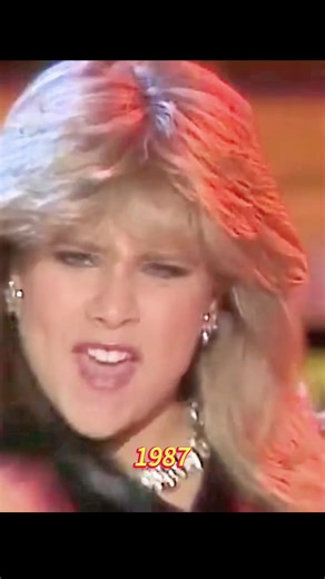 SAMANTHA FOX (Touch me) #80smusic #samanthafox