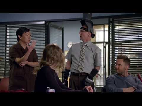 Chang Gets Bit by a Cat - Community Season 6