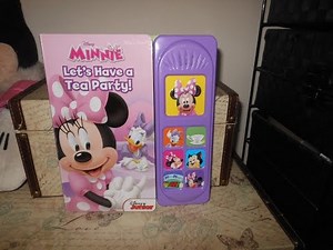 Let's Have a Tea Party! Play-a-Sound: Disney Minnie story book