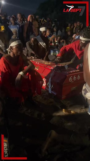 🌑✨ CATCH CONGOLAIS – L’APPEL DES LÉGENDES ✨🌑 Brazzaville… Les tambours résonnent dans l’ombre. Du 10 au 12 octobre 2025, le Gymnase Nicole Oba devient un temple sacré… une arène mystique où les esprits du combat se réveillent. ⚡ Trois jours où les guerriers d’aujourd’hui affronteront le destin. ⚡ Trois jours où la sueur rencontrera le mythe. ⚡ Trois jours où chaque coup fera trembler les murs… et les âmes. 👉 La Fédération Congolaise de Luttes Associées (FECOLA) et l’Association Congolaise des