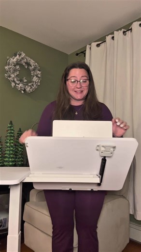 Ergonomic Standing Desk with Adjustable Height and Tilt