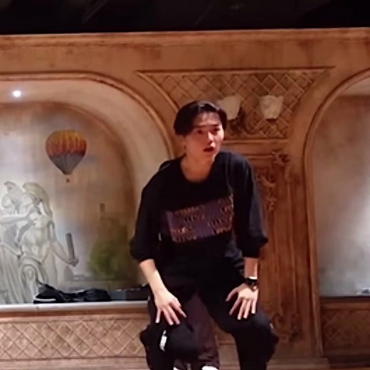 Doyoung's Messy Hair Transformation | Treasure YG