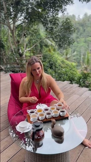 Well said 🧡 #bali #youtuber #annamarisax #miami