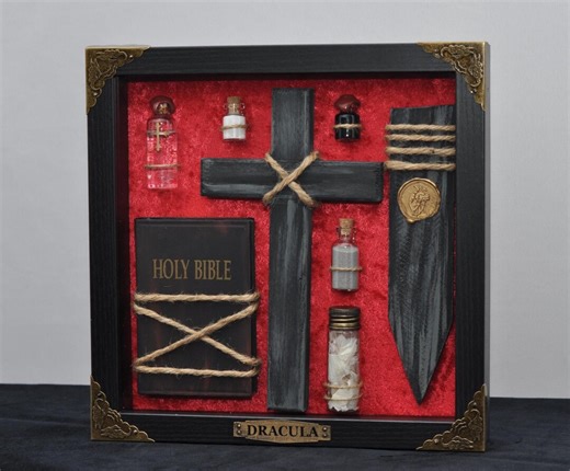 Dracula Vintage Vampire Hunting Kit Shadow Box - Etsy